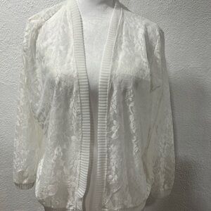 Elegant White Lace Women's Sweater